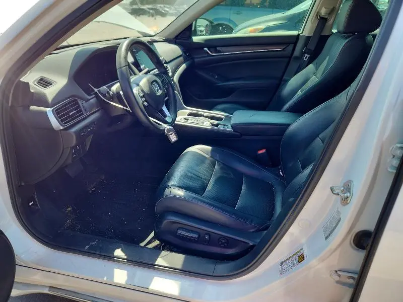 2018 HONDA ACCORD TOURING  