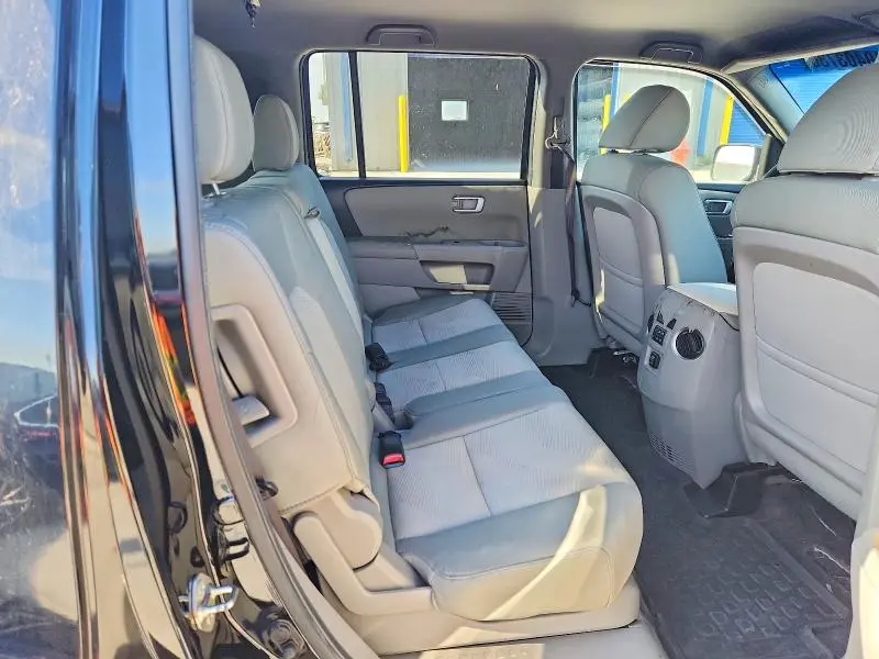 2012 HONDA PILOT LX  