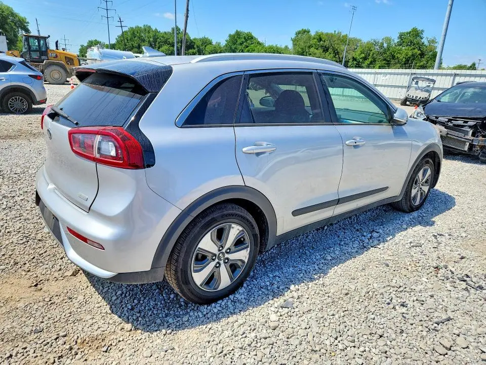 2017 KIA NIRO EX  
