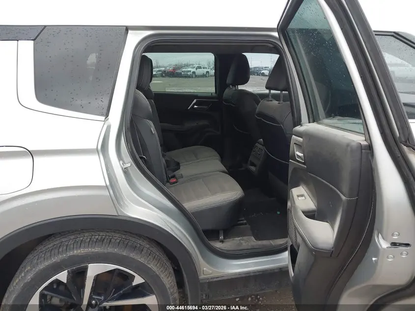 2023 MITSUBISHI OUTLANDER SE 2.5 2WD/SE BLACK EDITION 2WD/SE SPECIAL EDITION 2WD