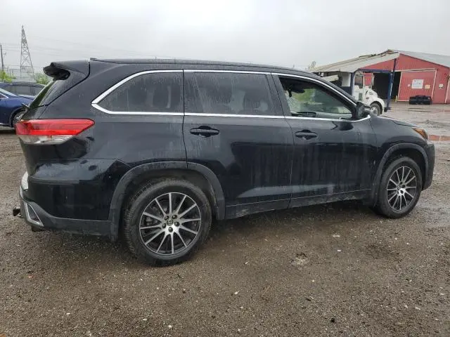 2018 TOYOTA HIGHLANDER SE  