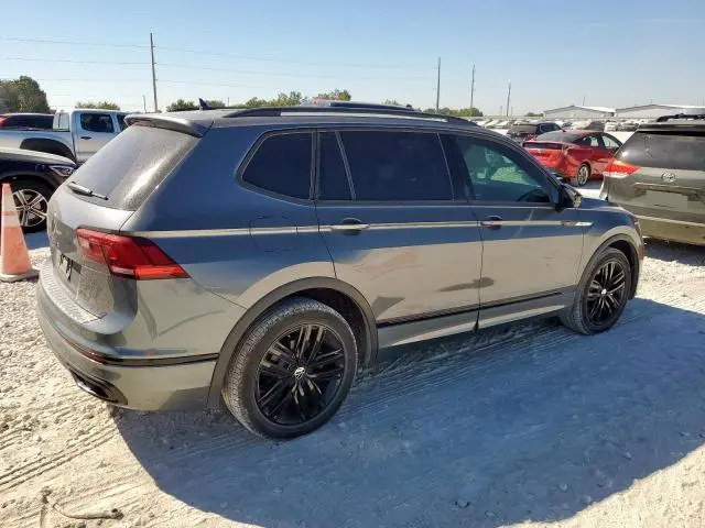 2022 VOLKSWAGEN TIGUAN SE R-LINE BLACK  