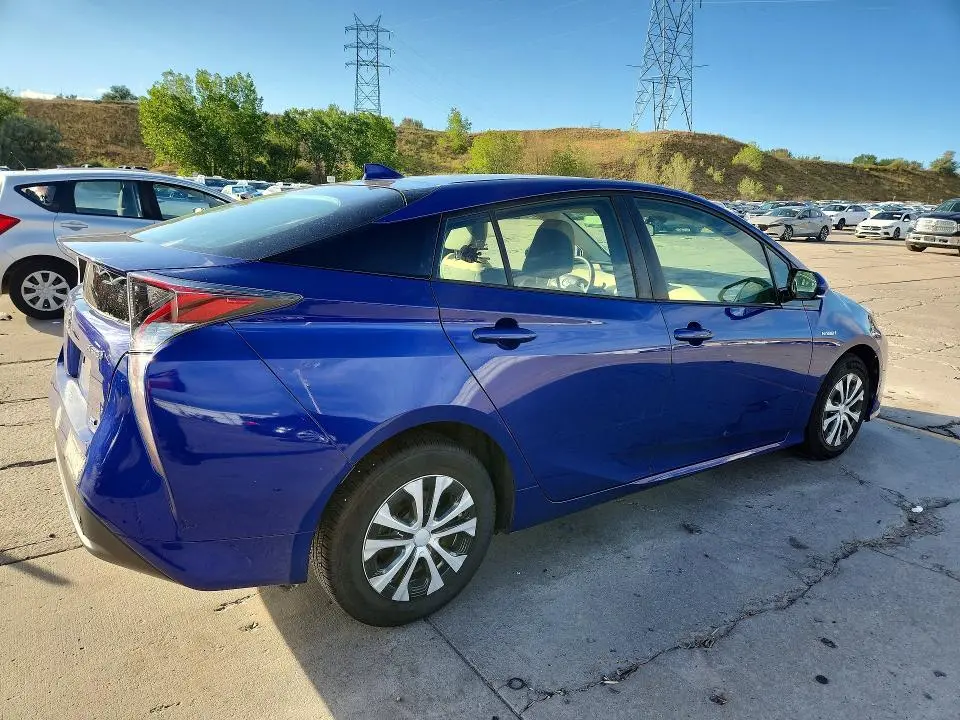 2016 TOYOTA PRIUS TWO ECO  