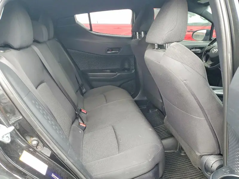 2018 TOYOTA C-HR XLE  