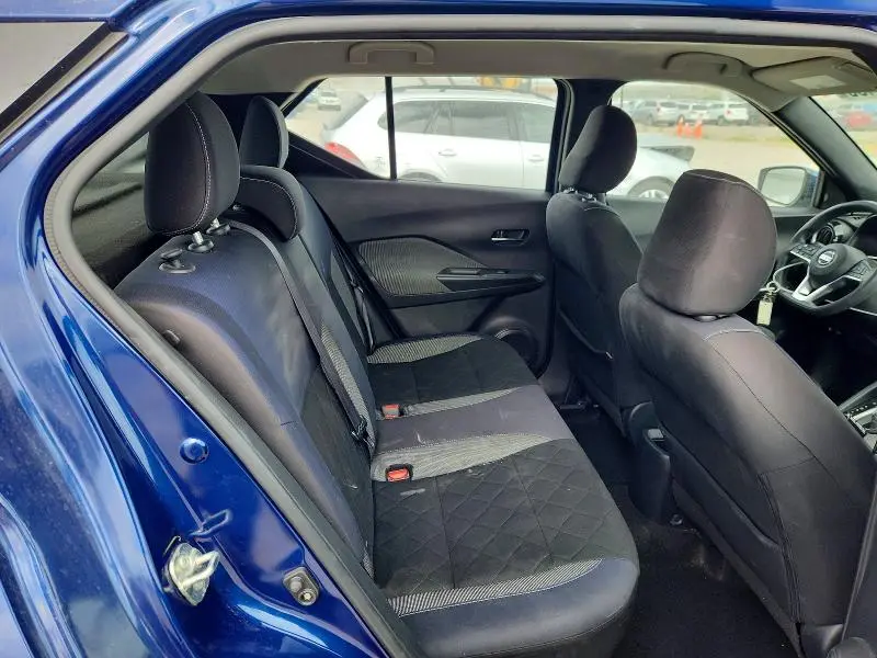 2019 NISSAN KICKS SV  