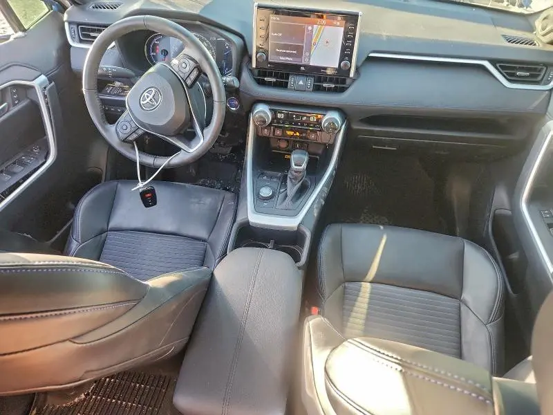 2022 TOYOTA RAV4 XSE  