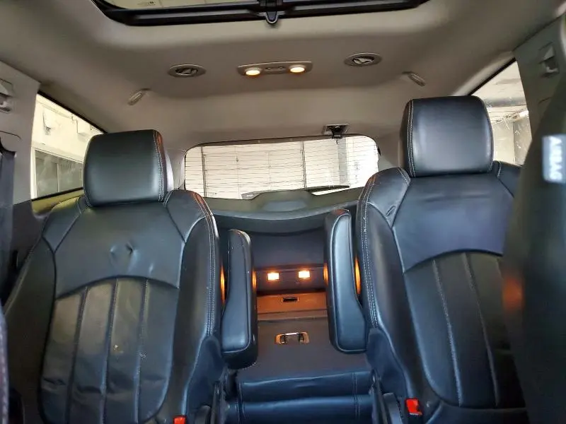 2014 CHEVROLET TRAVERSE LTZ  