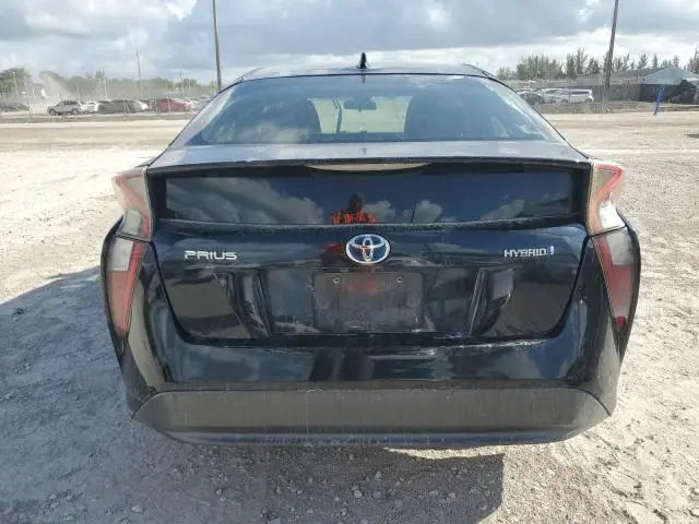 2017 TOYOTA PRIUS   