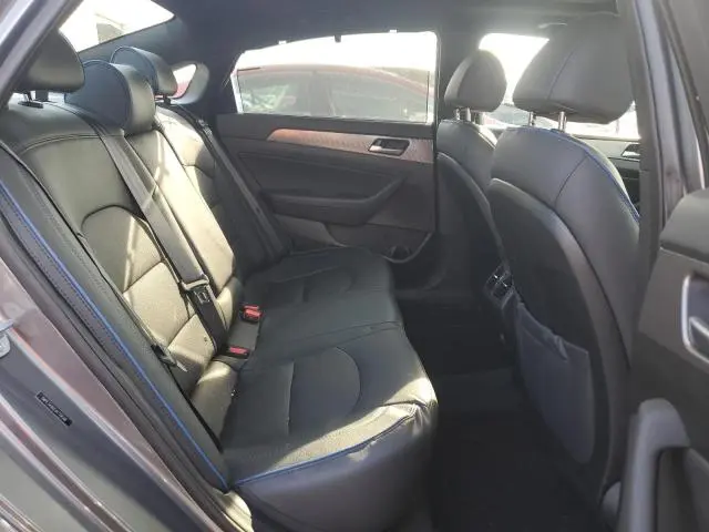 2018 HYUNDAI SONATA SPORT  