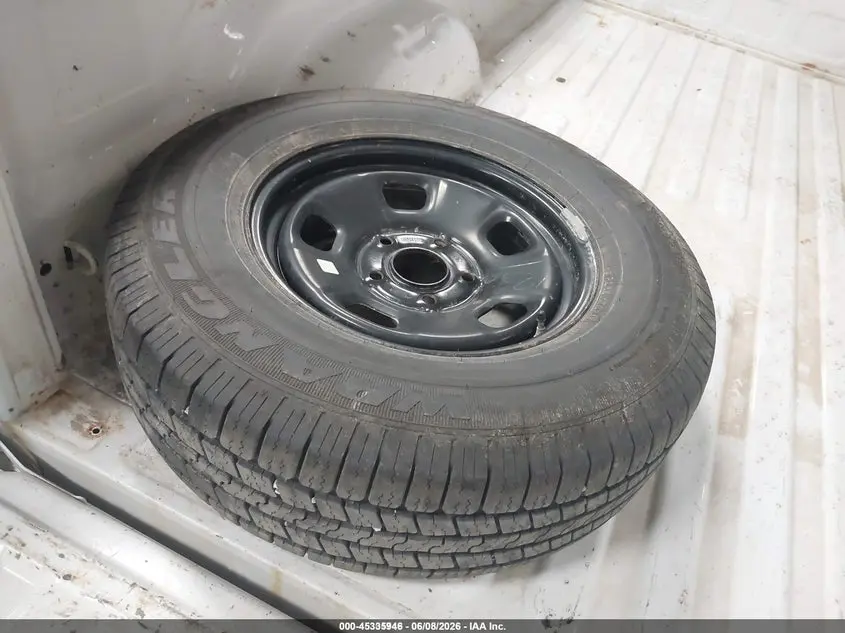 2017 RAM 1500 TRADESMAN  4X2 8' BOX