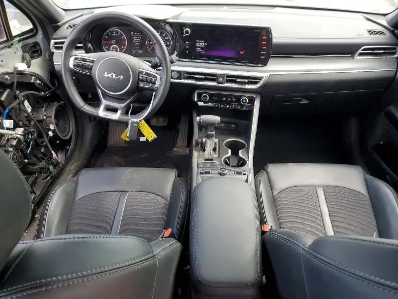 2024 KIA K5 GT LINE  