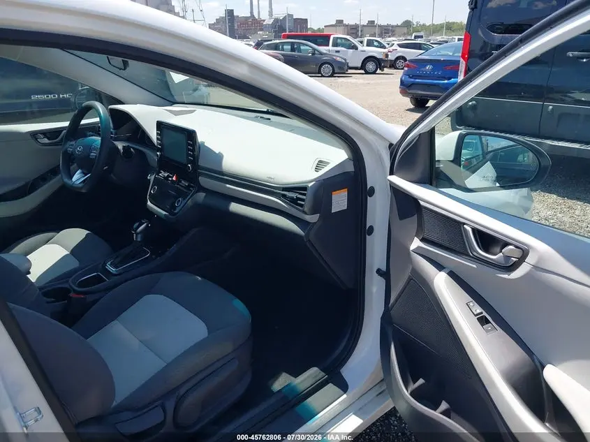 2020 HYUNDAI IONIQ HYBRID BLUE