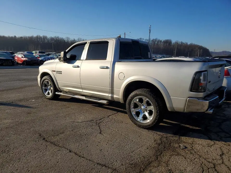 2016 RAM 1500 LARAMIE  