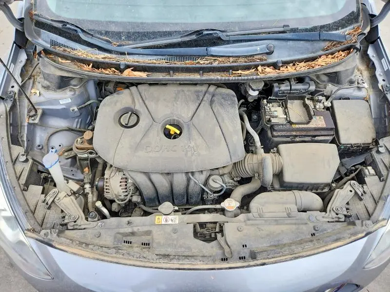 2013 HYUNDAI ELANTRA GT BASE  