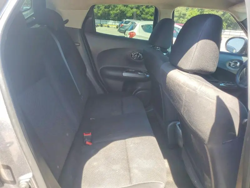 2014 NISSAN JUKE S  
