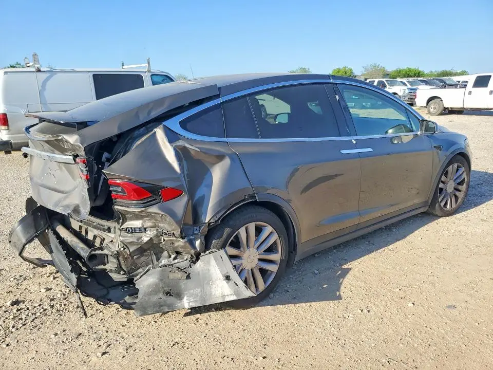 2016 TESLA MODEL X   
