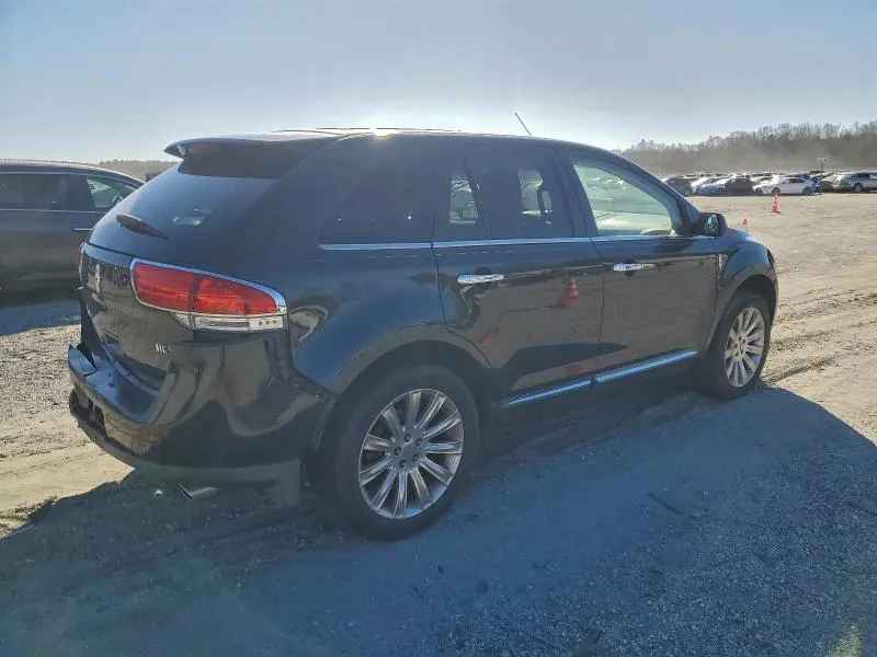 2011 LINCOLN MKX   