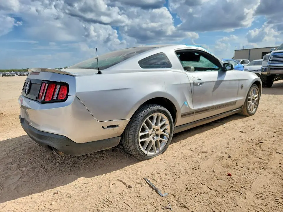 2012 FORD MUSTANG   