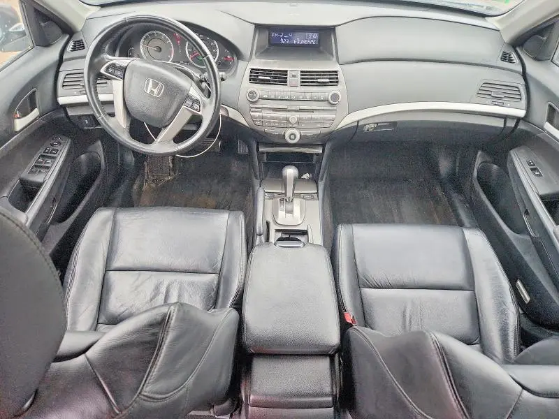 2011 HONDA ACCORD SE  