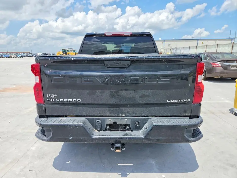 2022 CHEVROLET SILVERADO K1500 CUSTOM  