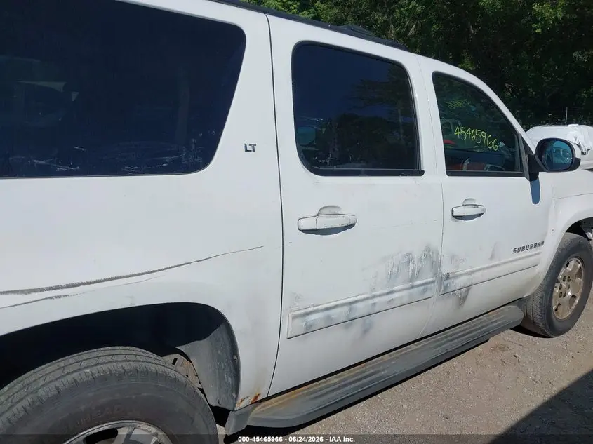 2013 CHEVROLET SUBURBAN LT