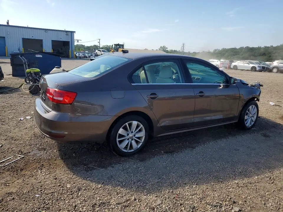 2015 VOLKSWAGEN JETTA SE  