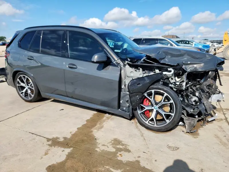 2025 BMW X5 XDRIVE50E  