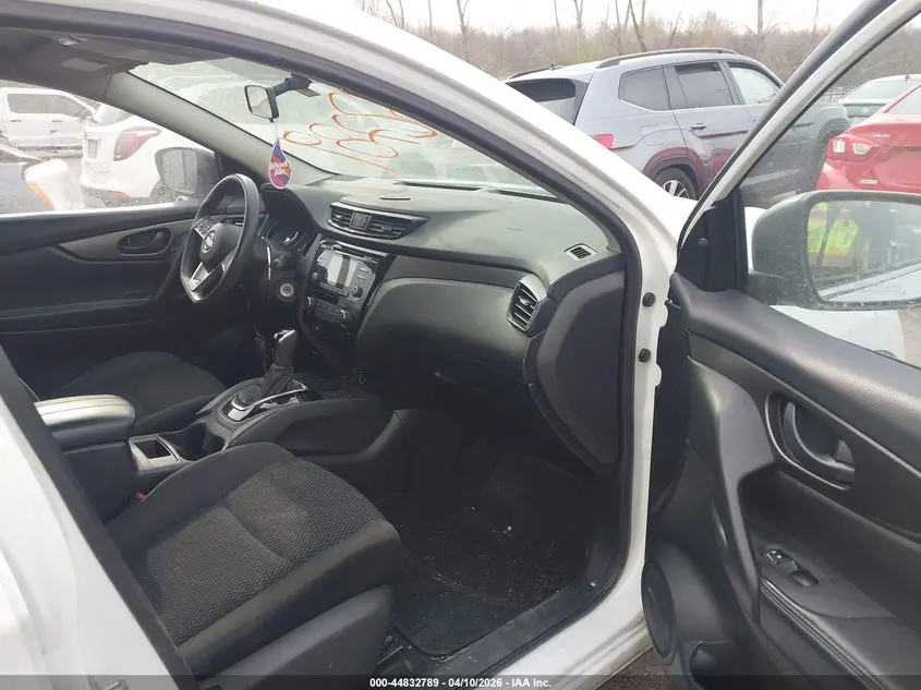 2018 NISSAN ROGUE SPORT S