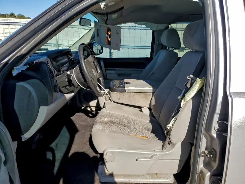 2011 CHEVROLET SILVERADO C1500 LT  