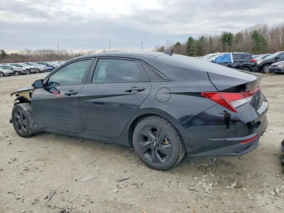 2022 HYUNDAI ELANTRA SEL  