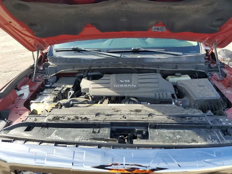 2017 NISSAN TITAN SV  