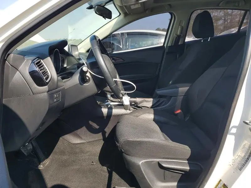 2016 MAZDA 3 TOURING  