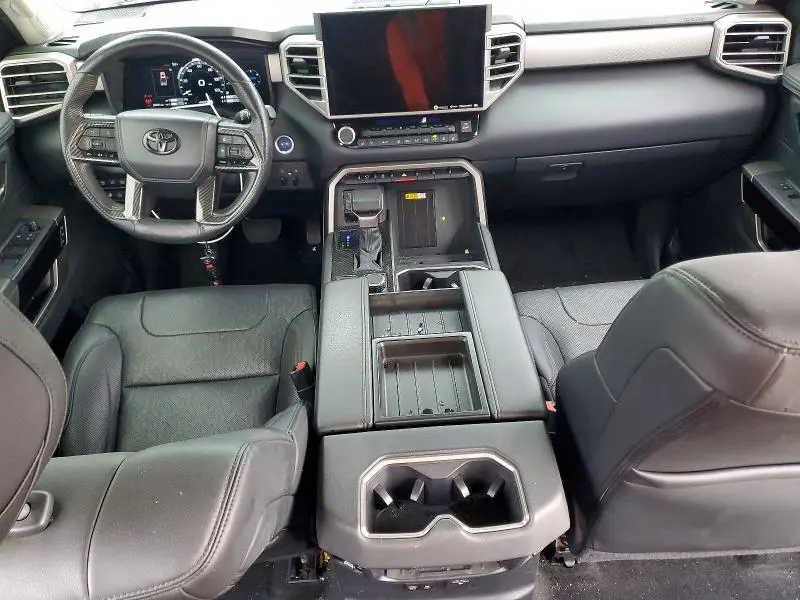 2024 TOYOTA TUNDRA CREWMAX LIMITED  