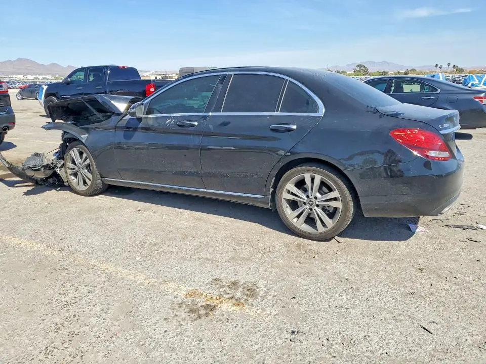 2018 MERCEDES-BENZ C 300  