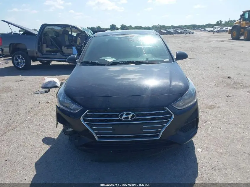 2022 HYUNDAI ACCENT SE