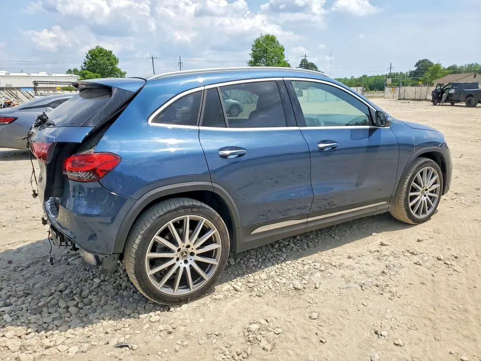 2021 MERCEDES-BENZ GLA 250 4MATIC  