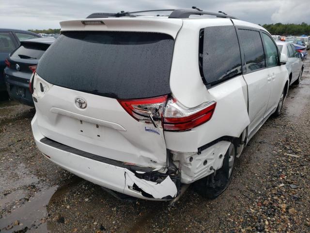 2016 TOYOTA SIENNA LE