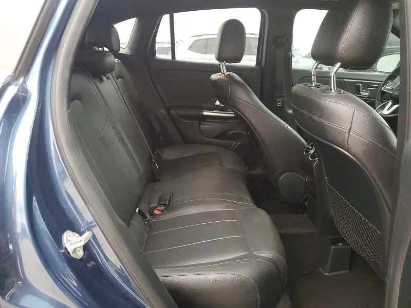 2021 MERCEDES-BENZ GLA 250 4MATIC  