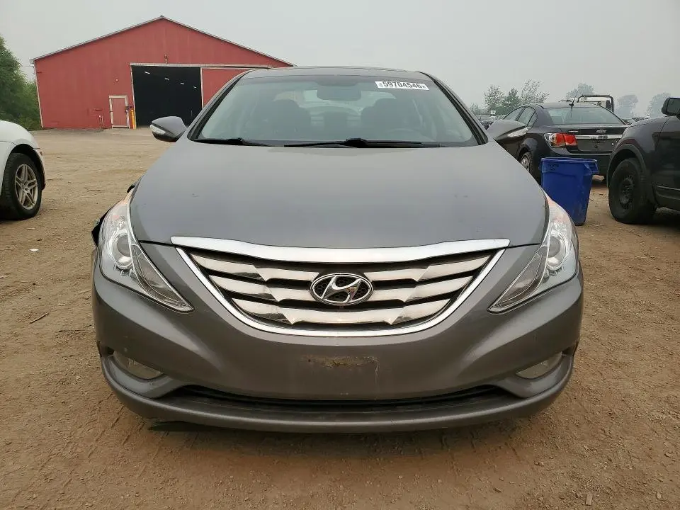 2013 HYUNDAI SONATA SE  