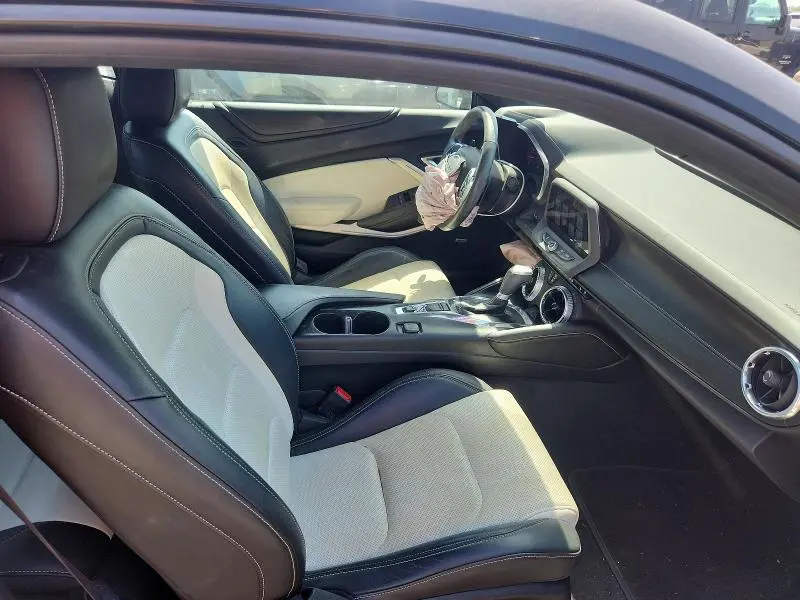 2017 CHEVROLET CAMARO LT  