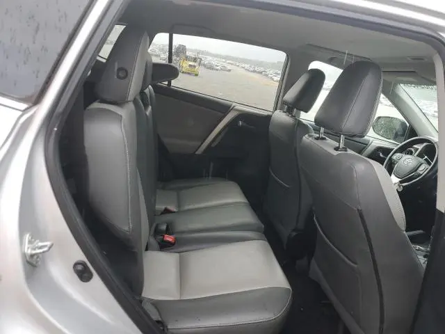 2014 TOYOTA RAV4 XLE  