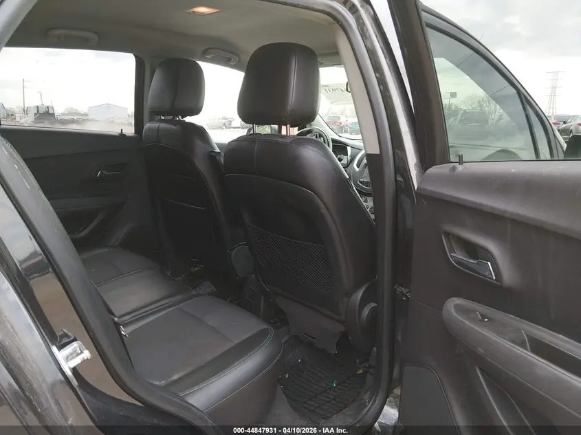 2016 CHEVROLET TRAX LT