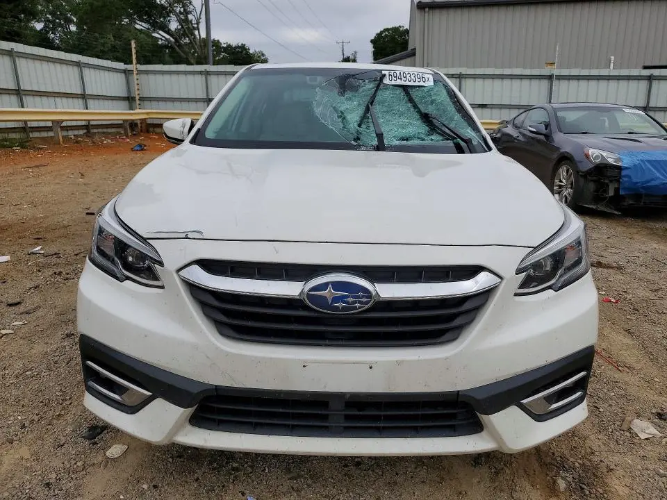2022 SUBARU LEGACY LIMITED  