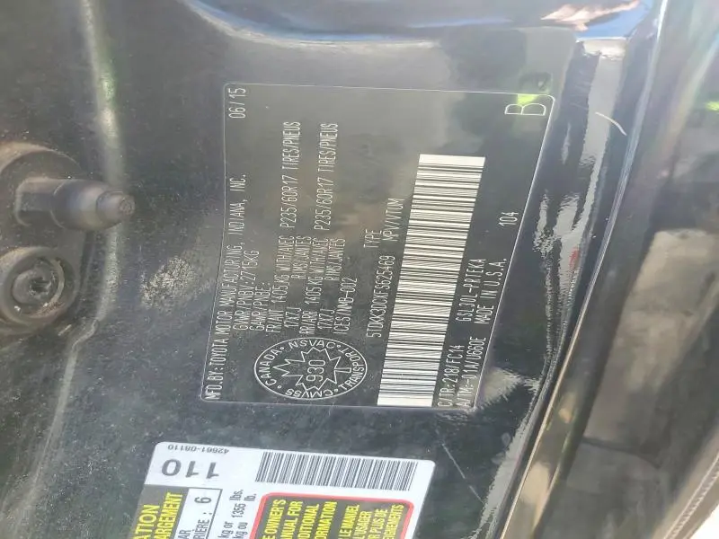 2015 TOYOTA SIENNA LE  