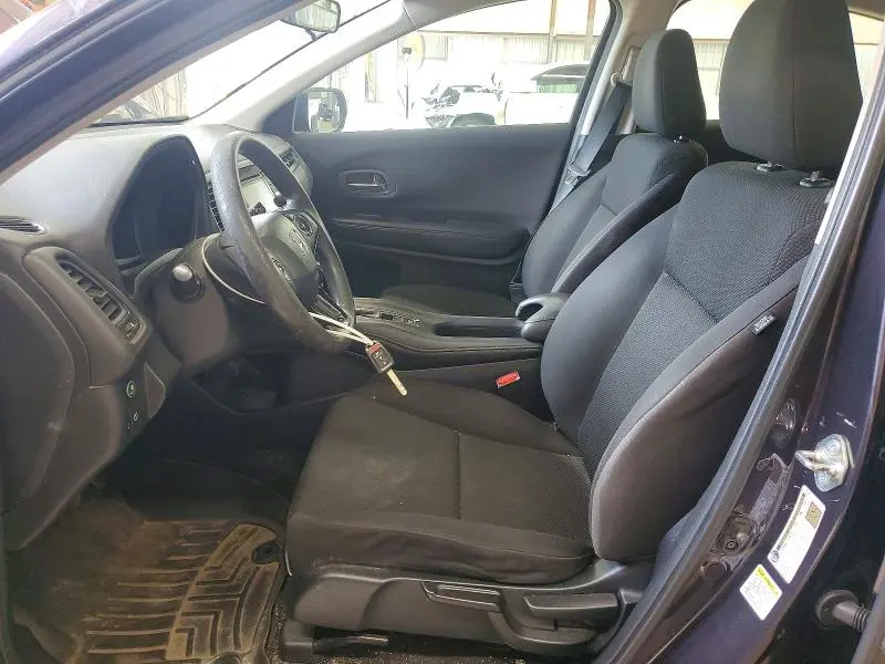 2016 HONDA HR-V LX  