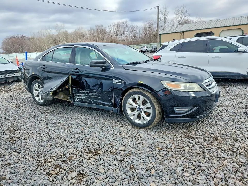 2010 FORD TAURUS SEL  
