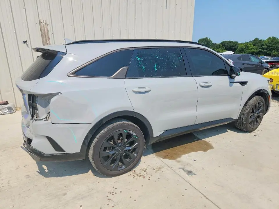 2022 KIA SORENTO SX  