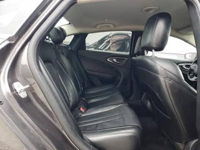 2017 CHRYSLER 200 LIMITED  