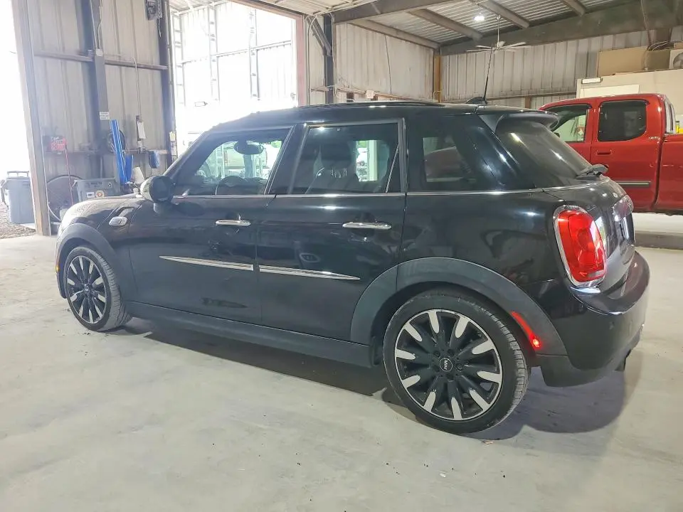 2016 MINI COOPER   