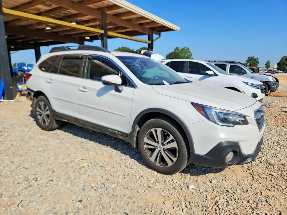 2018 SUBARU OUTBACK 3.6R LIMITED  